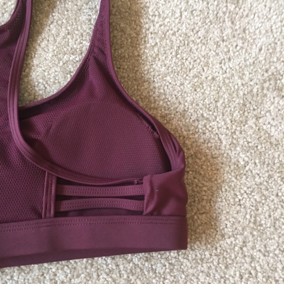 SOLD OUT Body Glove Active Sports Bra - Picture 5 of 8